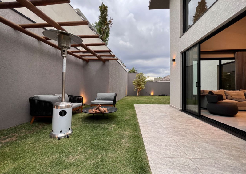 Casa de condomínio à venda Guaxinduva com 380m² e 4 quartos por R$ 4.500.000 - 775065472-11339909-adb1-499a-bfa9-42940294cafe.jpeg