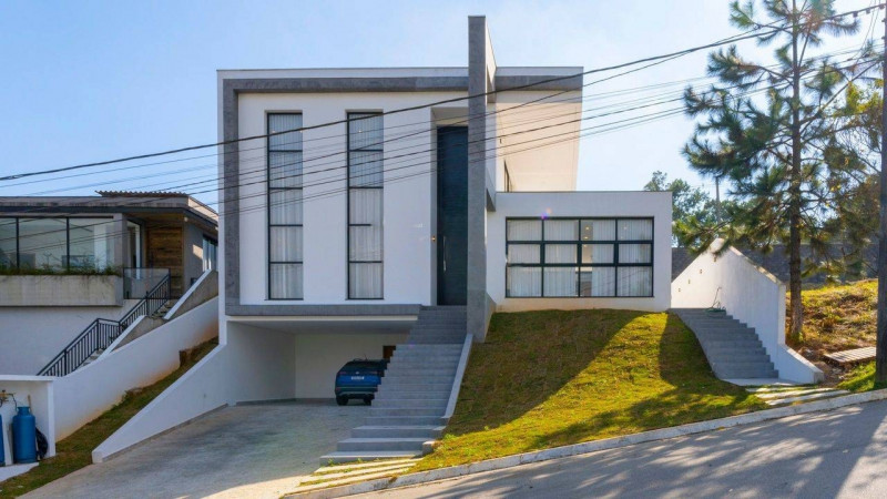 Casa à venda Quintas do Ingaí com 401m² e 4 quartos por R$ 2.700.000 - 631389169-fachada.jpeg