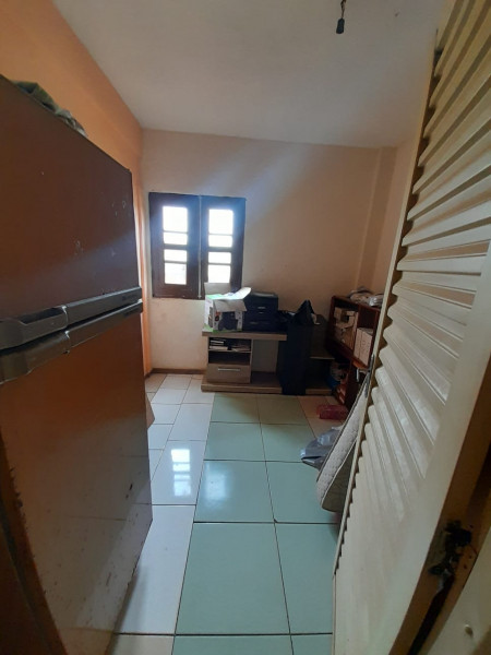 Casa à venda Vista Alegre  com 90m² e 5 quartos por R$ 150.000 - 294708747-img-20230601-wa0016.jpg