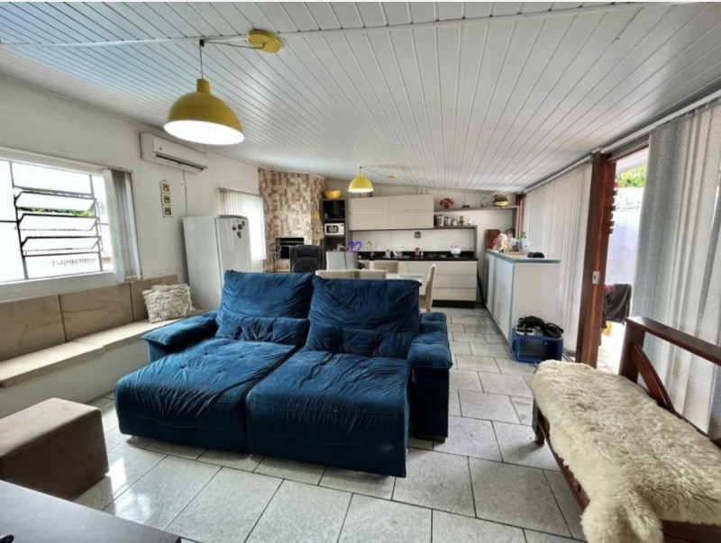 Casa à venda Centro com 300m² e 4 quartos por R$ 550.000 - 1973969286-img-5937.jpeg