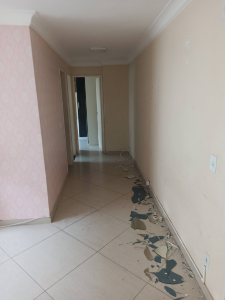 Apartamento à venda Jardim Presidente Dutra com 46m² e 2 quartos por R$ 215.000 - 732878405-img-20210109-140205.jpg