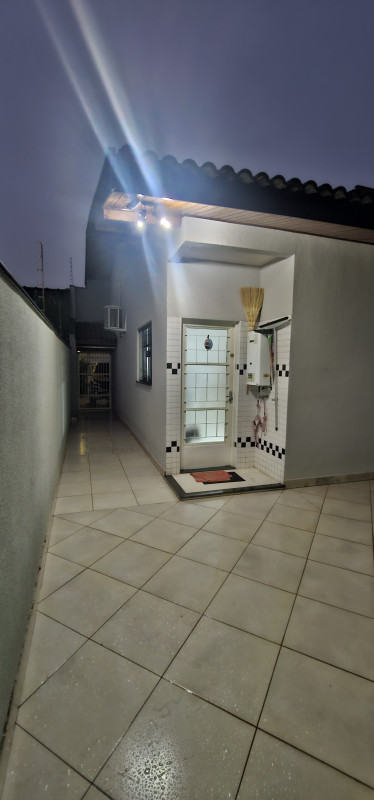 Casa à venda Parque Leblon com 130m² e 3 quartos por R$ 585.000 - 613853006-20230612-180554.jpg