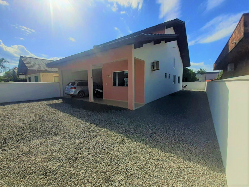 Casa à venda Itajubá com 148m² e 3 quartos por R$ 620.000 - 2064944825-c3780ece-b72e-469e-b349-2a9e2268da29.jpg