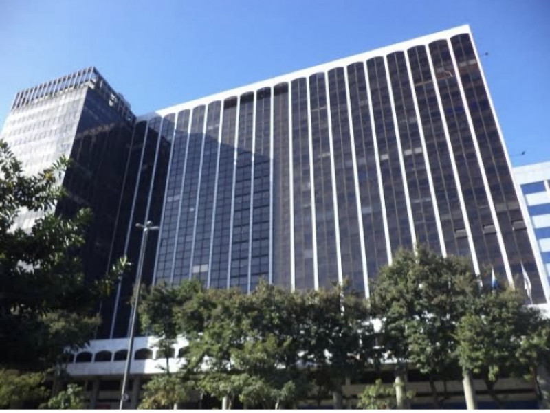 Comercial à venda Centro com 30m² e 1 quarto por R$ 170.000 - 1221384020-img-8076-1.jpg