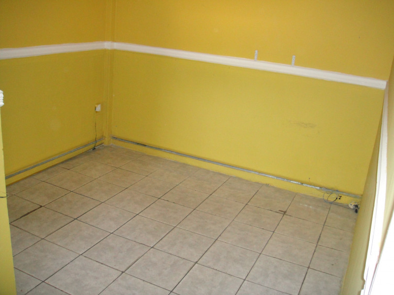 Comercial à venda Jardim da Mamae com 1960m² e 1 quarto por R$ 3.500.000 - 976290173-sala-1-galpao.JPG