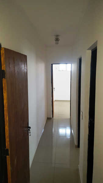 Apartamento à venda Cocó com 140m² e 3 quartos por R$ 308.000 - 1759201444-ap201-bentoalbuquerque-coco-corredor-quartos2.jpg