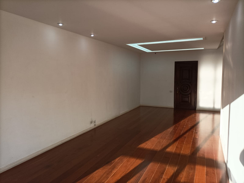 Apartamento à venda Leblon com 156m² e 3 quartos por R$ 3.500.000 - 2008592263-8064fe4d-2a0b-4d49-b1fa-fe7cb07ad9fd.jpg