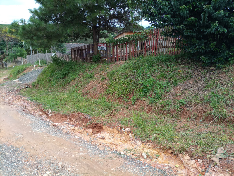 Terreno à venda Chapada com 506m² e 1 quarto por R$ 80.000 - 20230315-121257.jpg