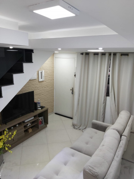 Casa de condomínio à venda Vila Carmosina com 65m² e 2 quartos por R$ 330.000 - 1585301225-sala-1.jpeg