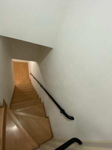 Casa de condomínio à venda Dos Casa com 90m² e 2 quartos por R$ 450.000 - 907380235-escada.jpg