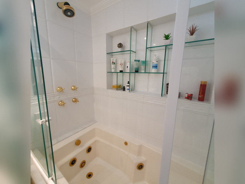 Apartamento à venda Jardim das Acácias com 86m² e 2 quartos por R$ 1.000.000 - 011-suite-hidro.jpg