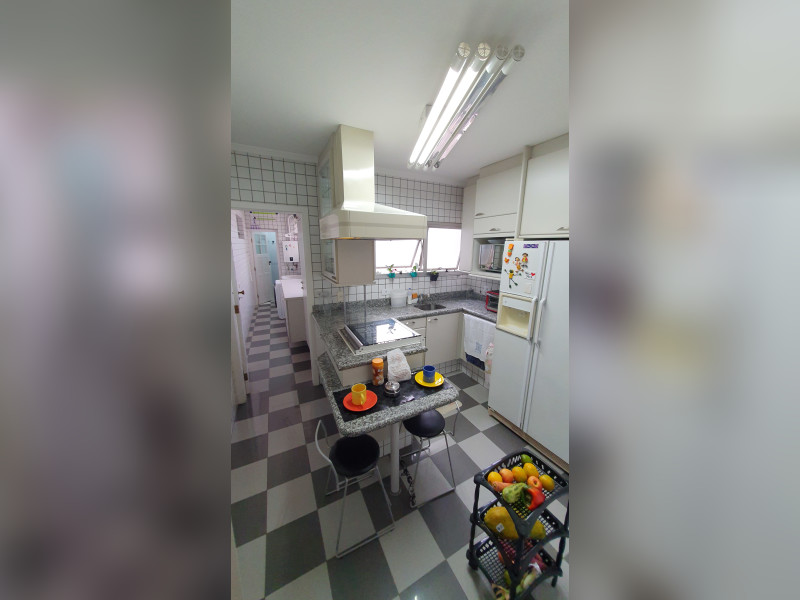 Apartamento à venda Jardim das Acácias com 86m² e 2 quartos por R$ 1.000.000 - 018-cozinha-espaco-refeicao.jpg