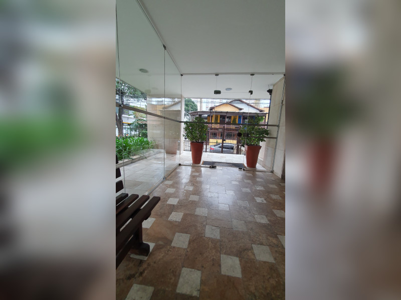 Apartamento à venda Jardim das Acácias com 86m² e 2 quartos por R$ 1.000.000 - 027-hall-entrada-predio.jpg