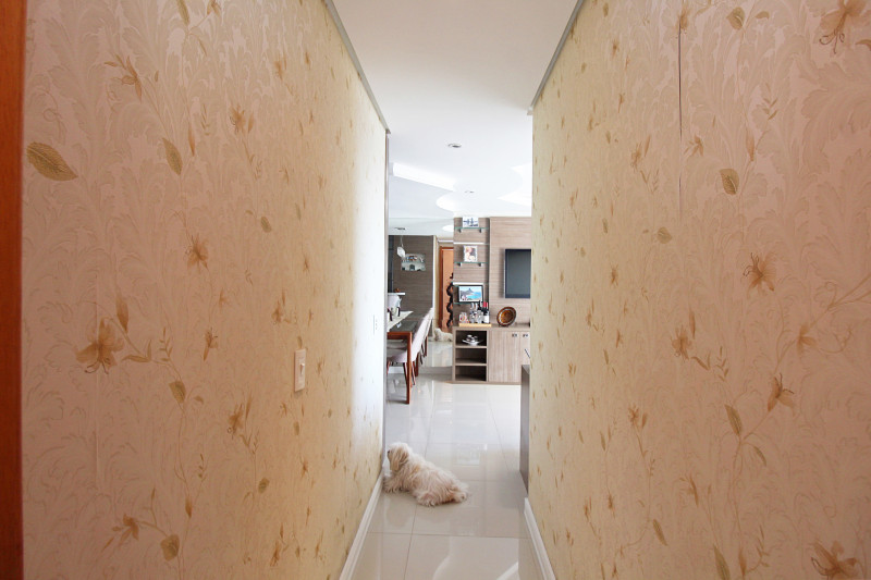 Apartamento à venda Passo d'Areia com 84m² e 3 quartos por R$ 805.000 - 145210952-corredor-para-sala.JPG