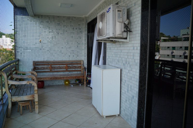 Apartamento à venda Vila Valqueire com 126m² e 3 quartos por R$ 680.000 - 489802941-3-varanda-10.JPG