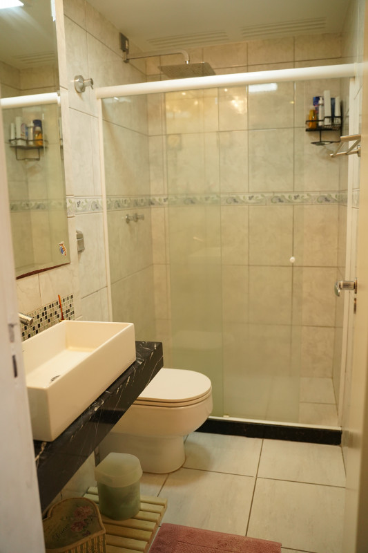 Apartamento à venda Vila Valqueire com 126m² e 3 quartos por R$ 680.000 - 818696009-5-banheiro-social.JPG