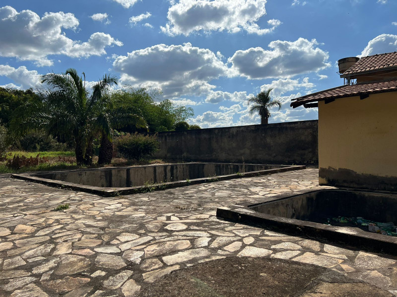 Chácara à venda Novo Paraíso com 9000m² e 6 quartos por R$ 350.000 - 1393681269-5eb91bbb-69b9-44ae-8428-718d84cd60e8.jpeg