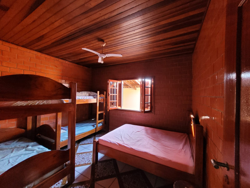 Casa à venda Santa Terezinha com 200m² e 3 quartos por R$ 499.000 - 64027171-11516631-ebd2-4045-ab76-5f5fa6309546.jpg