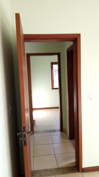 Casa à venda Tres Vendas com 100m² e 3 quartos por R$ 410.000 - 715813985-img-20230529-120741.jpg