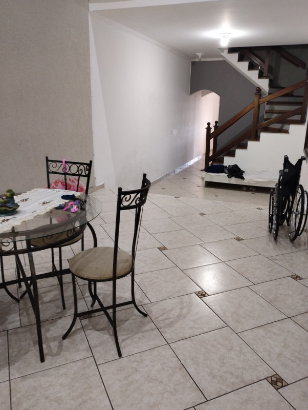 Casa à venda Parque Selecta com 248m² e 4 quartos por R$ 560.000 - 470735747-img-20230420-085529294.jpg