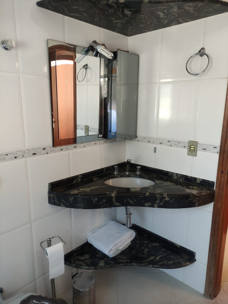 Casa de condomínio à venda Condomínio Estância Marambaia com 850m² e 8 quartos por R$ 2.100.000 - 1799943712-whatsapp-image-2021-04-14-at-23.jpeg