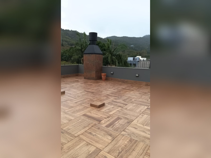 Casa à venda Praia do Estaleiro com 296m² e 3 quartos por R$ 2.850.000 - terraco.jpeg