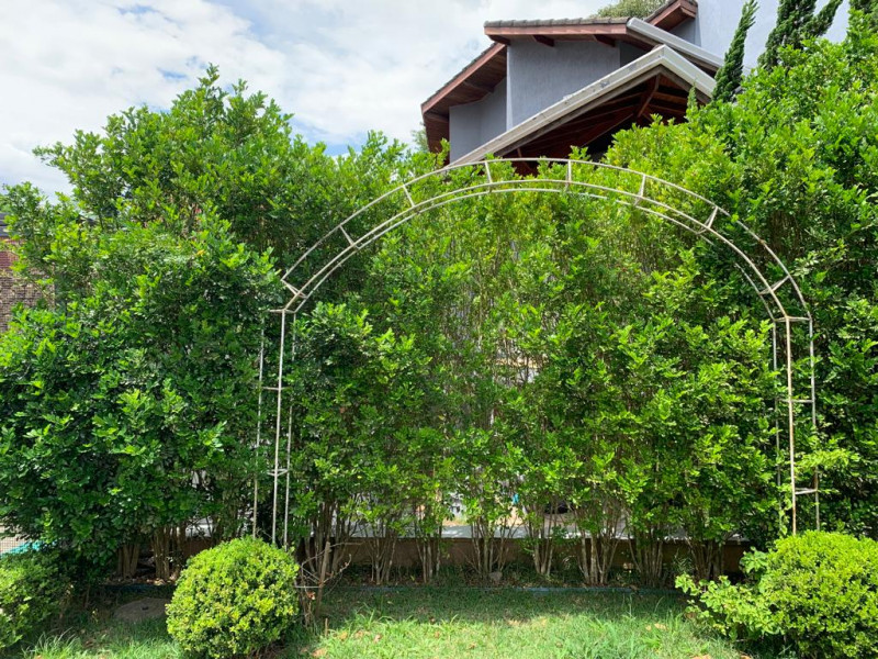 Casa de condomínio à venda Transurb com 276m² e 3 quartos por R$ 950.000 - 1207000657-19-portico.jpeg