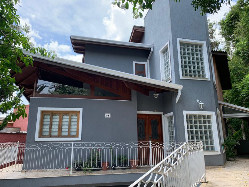 Casa de condomínio à venda Transurb com 276m² e 3 quartos por R$ 950.000 - 639439080-14-vista-ampla-da-casa-frente.jpeg