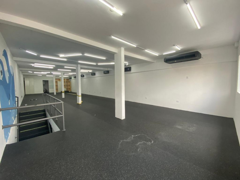 Comercial à venda Planalto Paulista com 310m² e 1 quarto por R$ 4.000.000 - 2071762783-img-20230317-wa0054.jpg