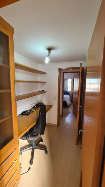 Apartamento à venda Bosque da Saúde com 98m² e 3 quartos por R$ 930.000 - 1168185957-corredor-1.jpg