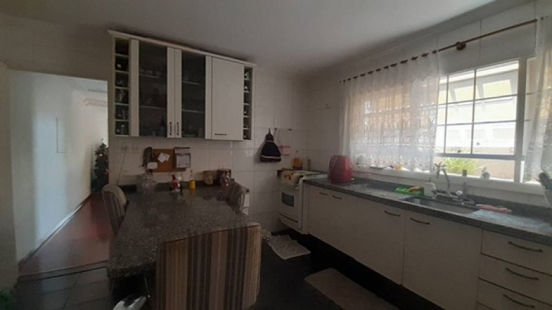 Casa à venda Jardim Odete com 167m² e 3 quartos por R$ 780.000 - 1865300095-cozinha-4.jpg
