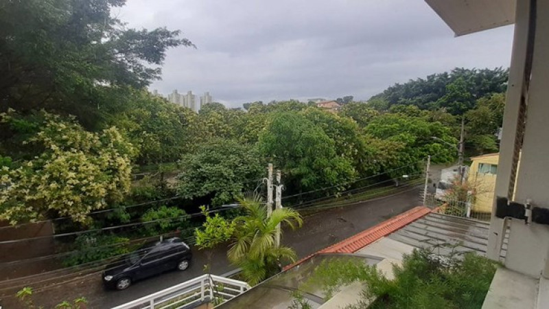 Casa à venda Jardim Odete com 167m² e 3 quartos por R$ 780.000 - 930573368-quarto-casal-vista-2.jpg