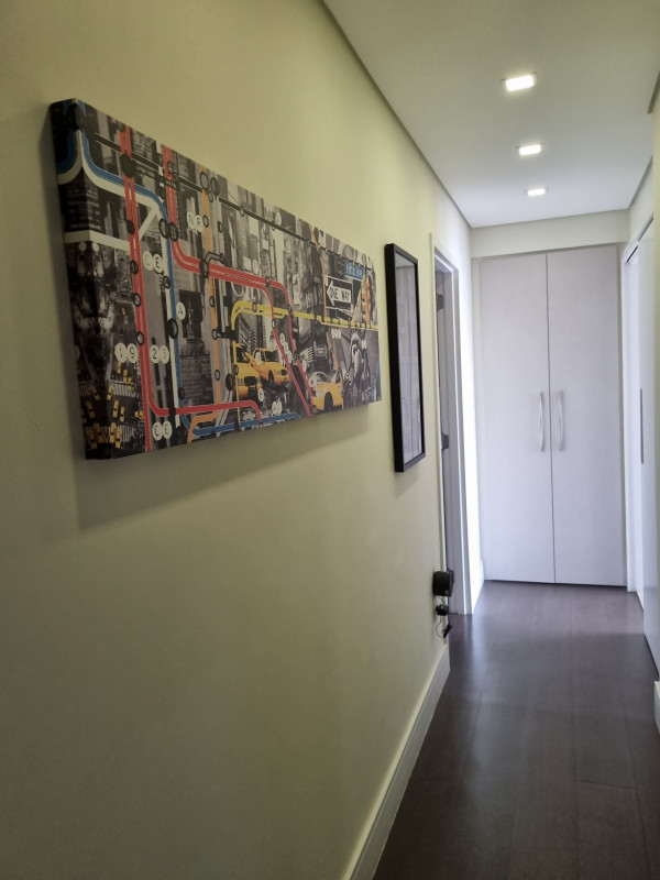 Apartamento à venda Vila Suzana com 238m² e 3 quartos por R$ 2.700.000 - 1800766608-corredor-quartos.jpg