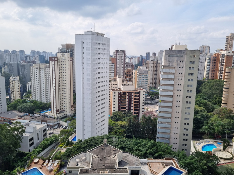 Apartamento à venda Vila Suzana com 238m² e 3 quartos por R$ 2.700.000 - 1986556753-vista-raimundo.jpg