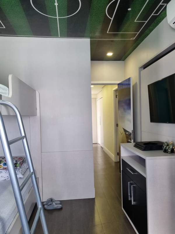 Apartamento à venda Vila Suzana com 238m² e 3 quartos por R$ 2.700.000 - 2132079699-suite-3.jpg