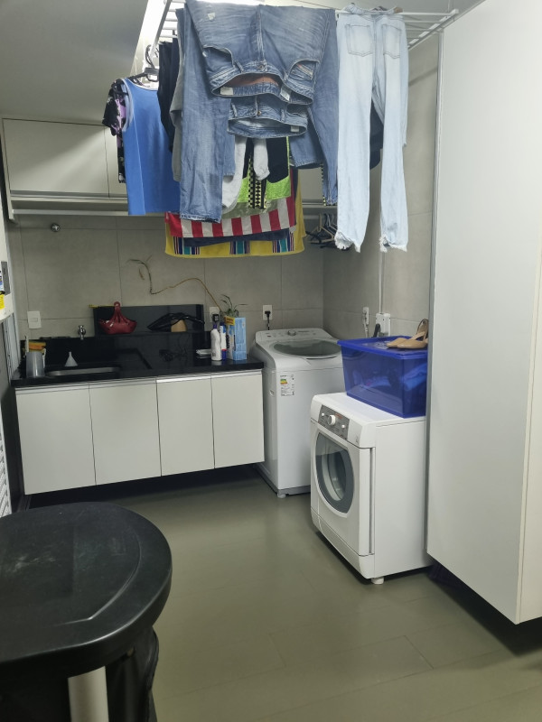 Apartamento à venda Vila Suzana com 238m² e 3 quartos por R$ 2.700.000 - 493338193-lavanderia2.jpg