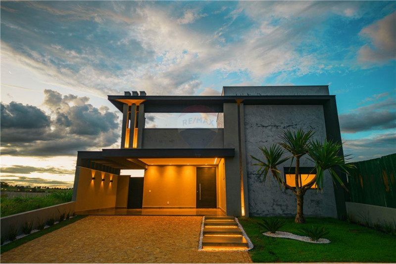 Casa de condomínio à venda Centro com 154m² e 3 quartos por R$ 1.200.000 - 1056082447-casa-1-f27.jpeg