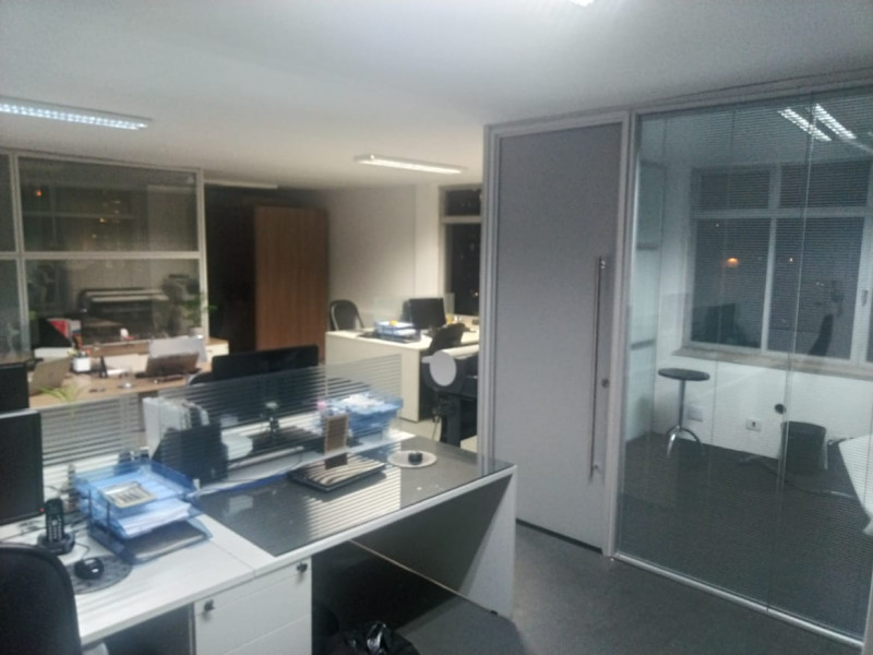 Comercial à venda Itaim Bibi com 72m² e 1 quarto por R$ 400.000 - 1139279317-whatsapp-image-2023-06-28-at-10.jpeg