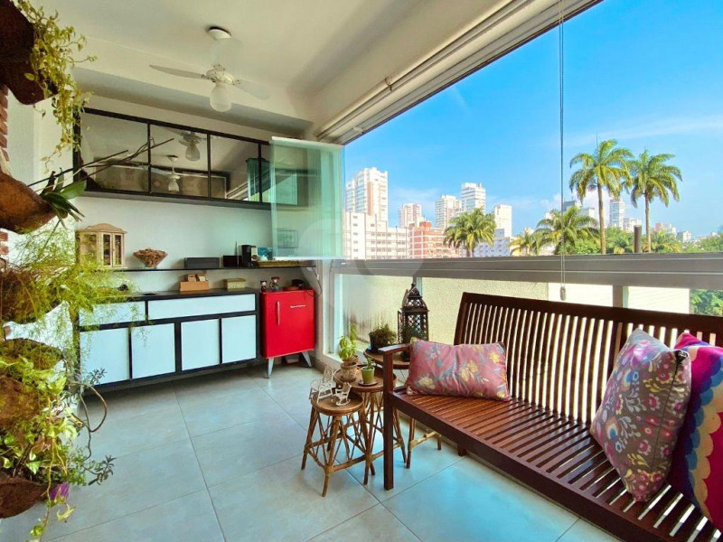 Apartamento à venda Boqueirão com 70m² e 2 quartos por R$ 830.000 - 989616395-varanda.jpg