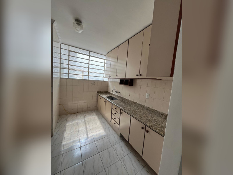 Casa à venda Jardim Merci II com 224m² e 3 quartos por R$ 960.000 - da-copa-para-cozinha.jpg