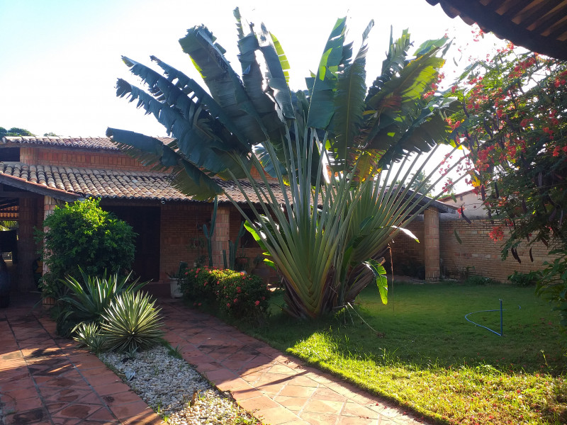 Casa à venda Centro com 500m² e 5 quartos por R$ 300.000 - 592637469-20230630-070031.jpg