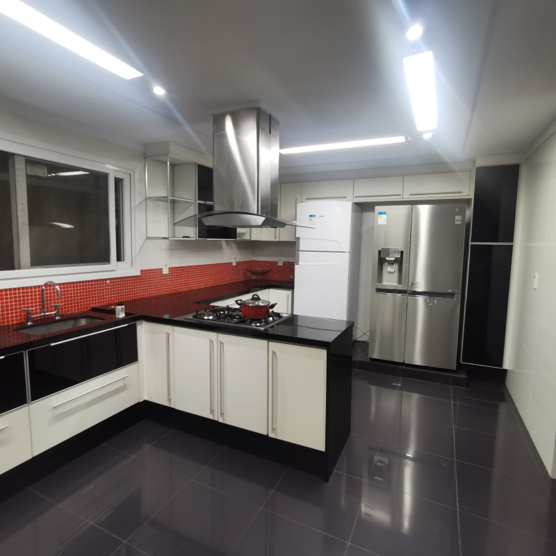 Casa de condomínio à venda Enseada com 800m² e 7 quartos por R$ 4.500.000 - 1516309817-cozinha-2.jpg