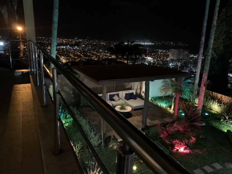 Casa de condomínio à venda Enseada com 800m² e 7 quartos por R$ 4.500.000 - 616872207-deck-externo.jpeg