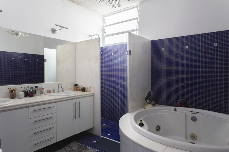 Apartamento à venda Bela Vista com 185m² e 2 quartos por R$ 1.950.000 - 46187446-banheiro-2-1-2.jpg