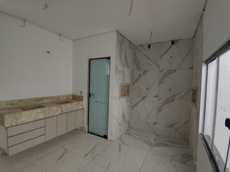 Casa à venda Setor Sudoeste com 450m² e 4 quartos por R$ 1.500.000 - 664446202-img-20230326-105045349-hdr.jpg