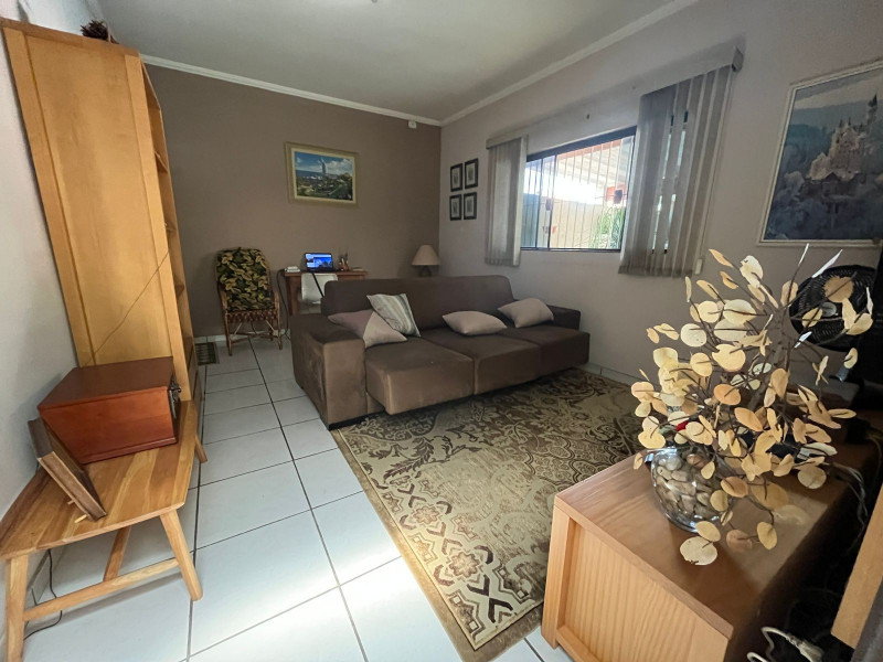 Casa à venda Jordanópolis com 129m² e 3 quartos por R$ 700.000 - 1654302460-sala.jpg