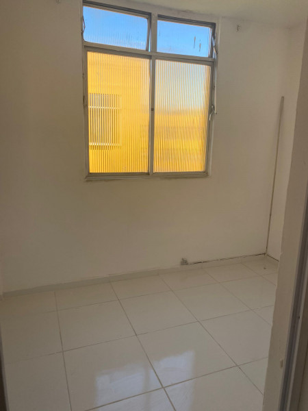 Apartamento à venda Bonsucesso com 32m² e 1 quarto por R$ 150.000 - 249955552-6-quarto.jpg