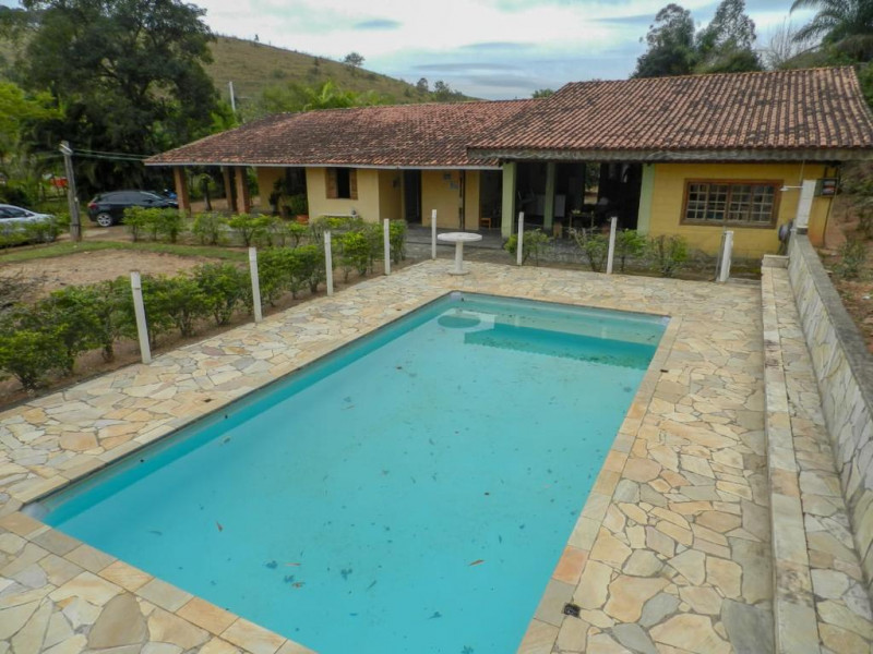 Apartamento à venda Centro com 55000m² e 8 quartos por R$ 1.500.000 - 1055342309-whatsapp-image-2023-06-21-at-22.jpeg