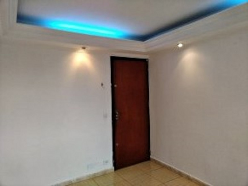 Apartamento à venda Conjunto Habitacional Barreira Grande com 47m² e 3 quartos por R$ 230.000 - 1078501717-sala-entrada-1.jpg