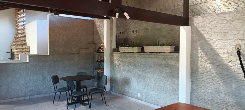 Casa à venda Rio do Ouro com 260m² e 6 quartos por R$ 330.000 - 1960432746-img-20220403-wa0063.jpg